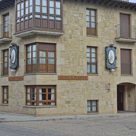 بيت ضيافة Rural La Corte De Pinares 3*