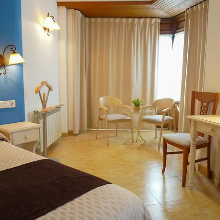 Rural La Corte De Pinares Pensionat 3*