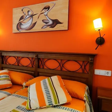 Rural La Corte De Pinares Casa de hóspedes 3*