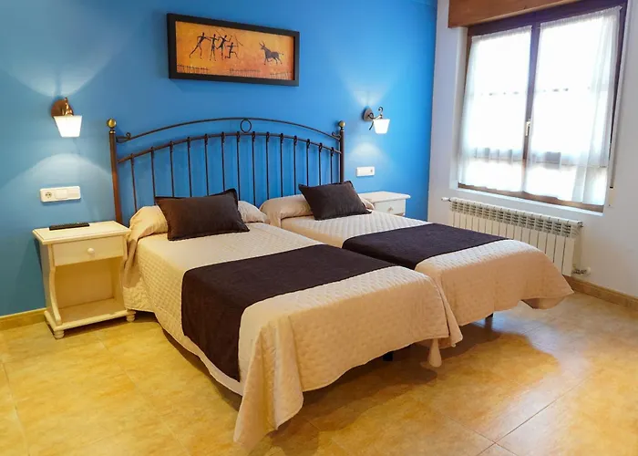 Pensionat Rural La Corte De Pinares 3*