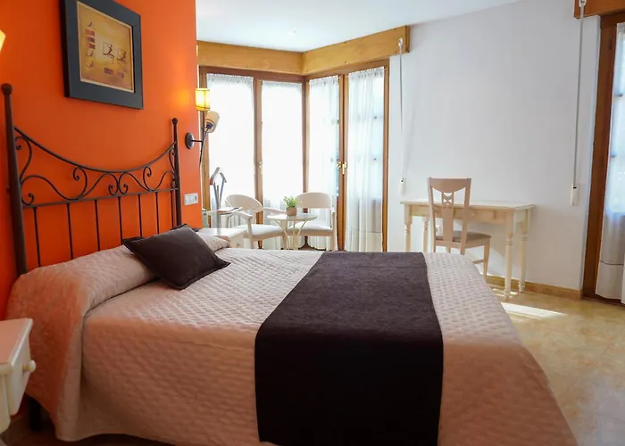 Rural La Corte De Pinares 3* 비누에사