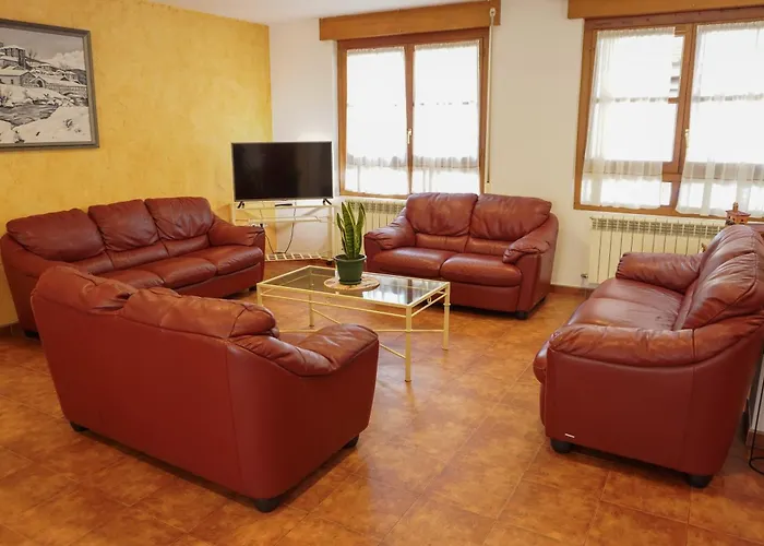 Pensionat Rural La Corte De Pinares 3*